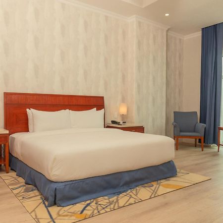 Waymore Hotel Spa & Casino Panama Stadt Exterior foto