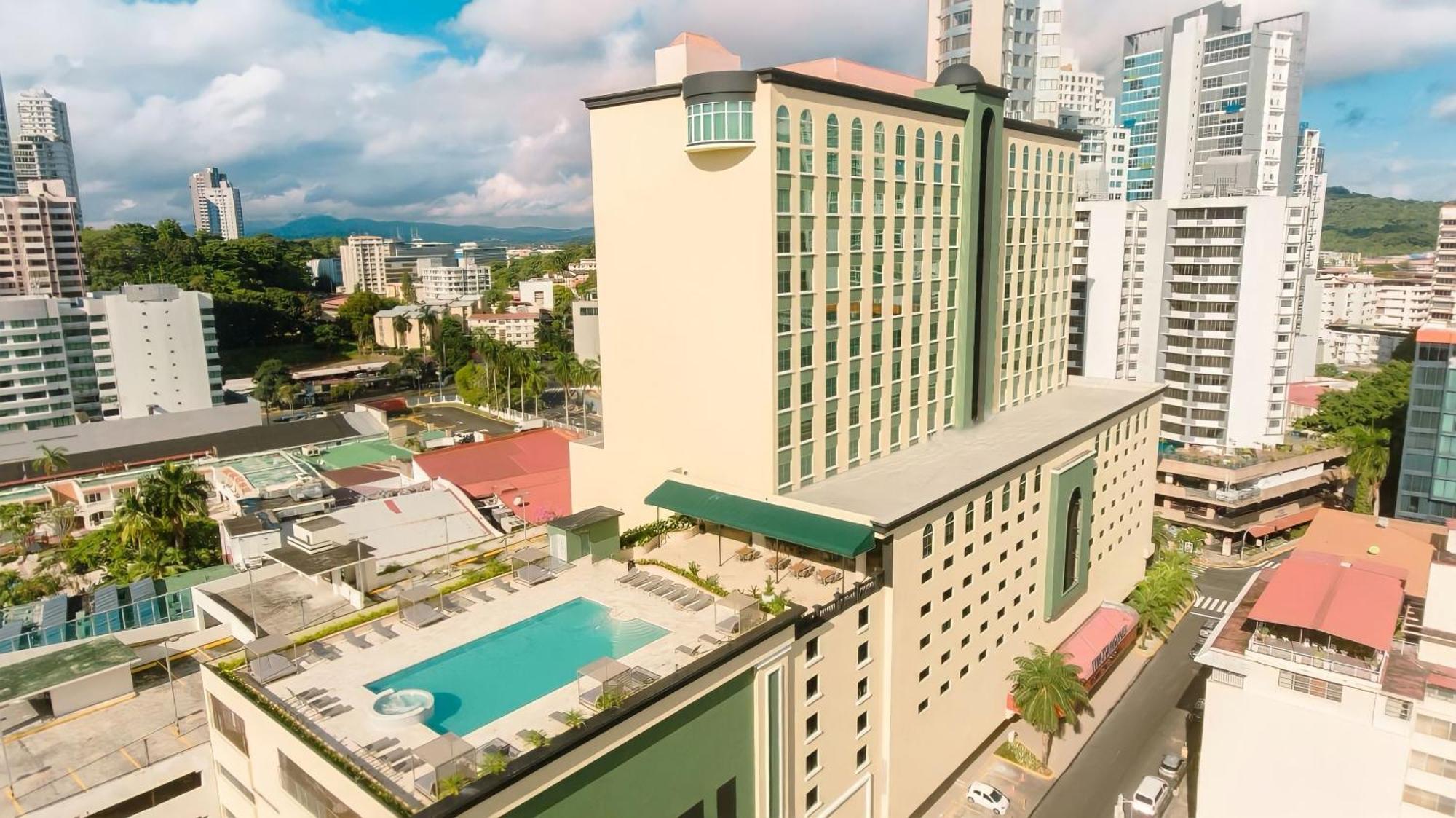 Waymore Hotel Spa & Casino Panama Stadt Exterior foto