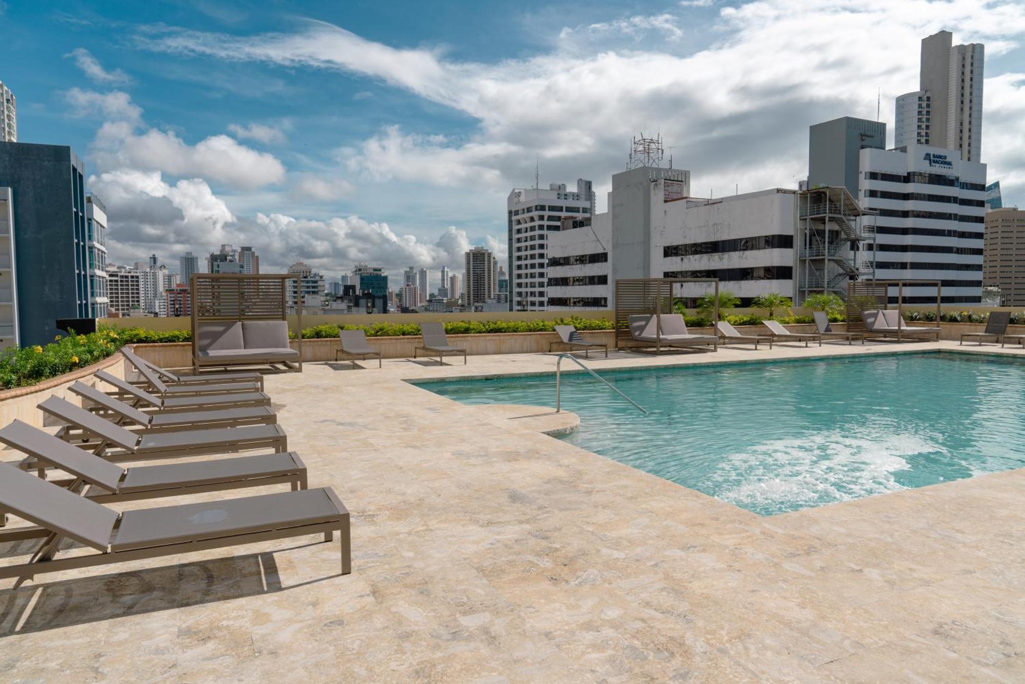 Waymore Hotel Spa & Casino Panama Stadt Exterior foto